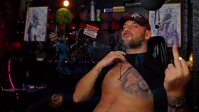 LexHardy XXX чат на живо