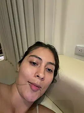 Sophie__Foxxx's Live XXX Chat