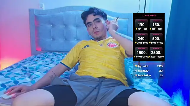 adonisZafiro's Live XXX Chat