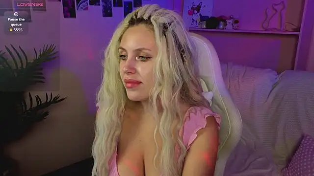 Chat +18 de _amymoore_ ao vivo