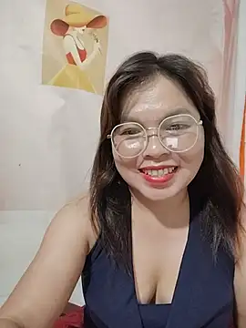 XXX chat uživo modela Cover-baa