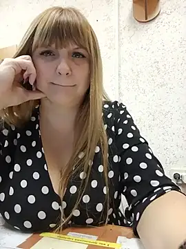 Chatroom XXX en direct de Office_Albertina