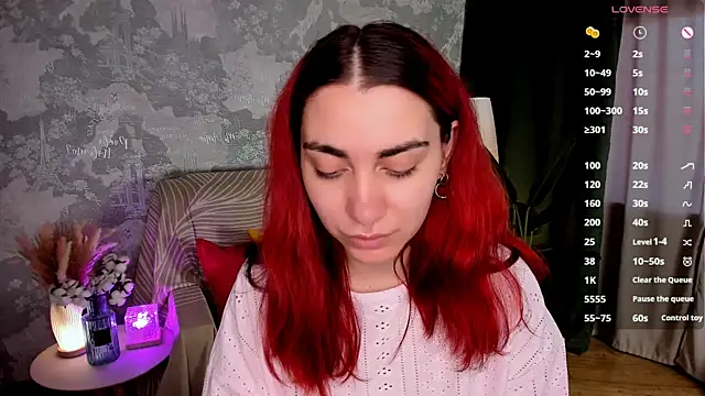 צ'אט XXX בשידור חי של hannacheekss_