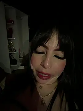 Chat XXX en directo de Nikole66_