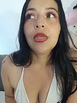 Chatroom XXX en direct de jessamondd