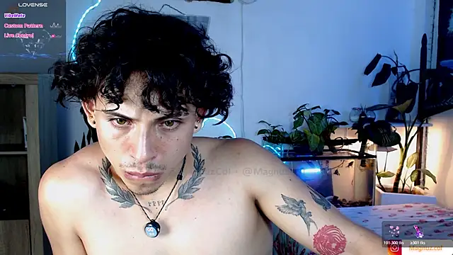 Magnuz_Col Live XXX Chat