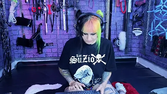 Chat XXX Live PANDORANEZZ
