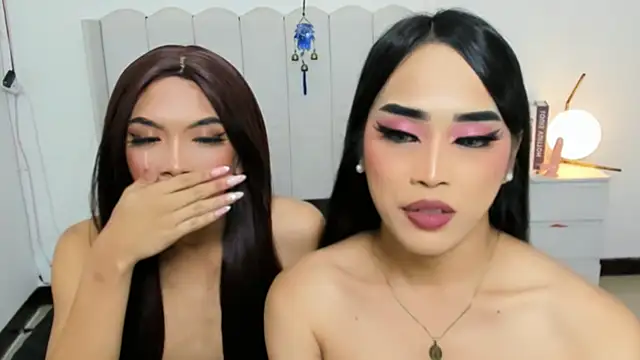 MirandaSterling লাইভ XXX চ্যাট