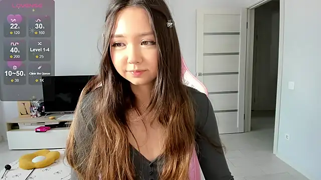 دردشة Fluffy_Rose الجنسية المباشرة