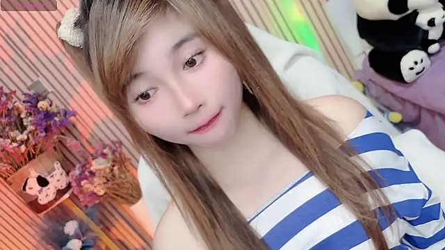di-or- Live XXX-Chat