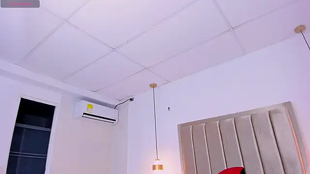 aisha_kn Live XXX chat