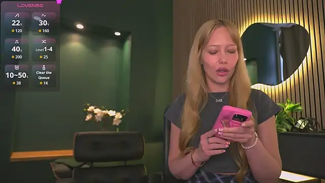 Živý XXX chat _Milla_Luna