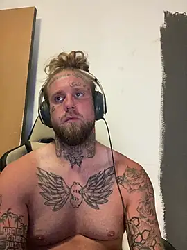 XXX chat uživo modela Smokebluntafterblunt