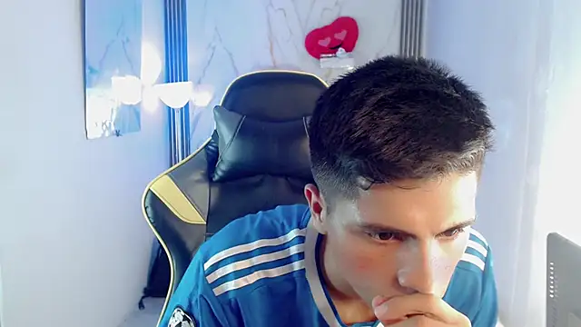 Ascii_one Chat XXX live