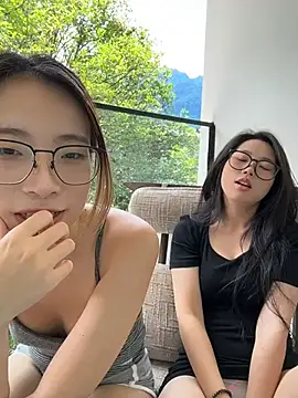 XIAOnaimao-001 网络视讯表演