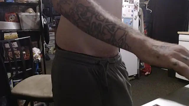 XXX chat uživo modela Hourman95