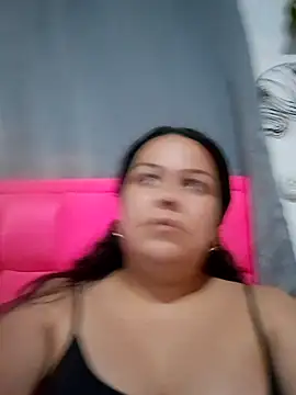 Latimida's Live XXX Chat