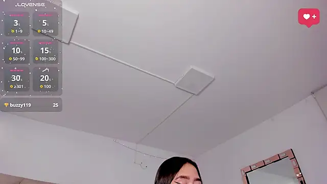 SaraWagner_ Chat XXX in diretta