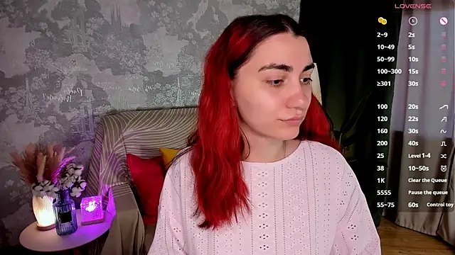 XXX chat uživo modela hannacheekss_