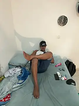 bigdick211292 élő XXX-chatje