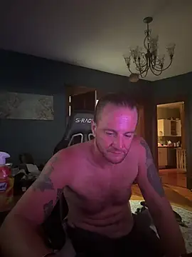Ragnarrodbrok's Live XXX Chat