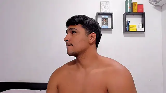 Czat XXX na żywo – Thiago_bel