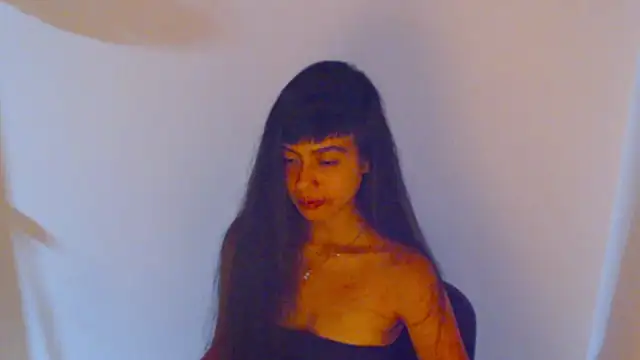 Chat XXX ao vivo de meganmiauu