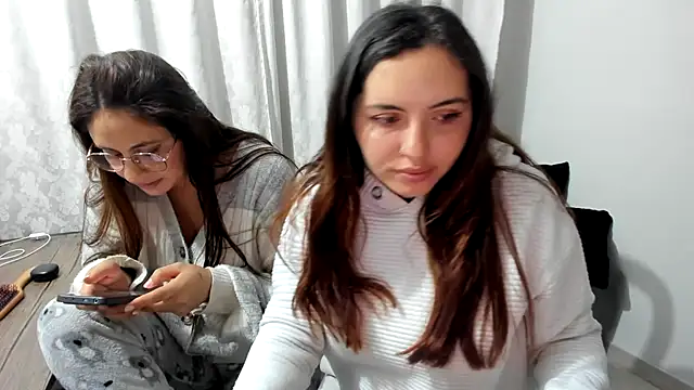 XXX chat uživo modela _girls_on_fire_