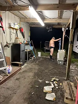 BootsAndCountry's Live XXX Chat
