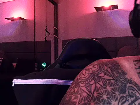 Ale_MineiroのライブXXXチャット