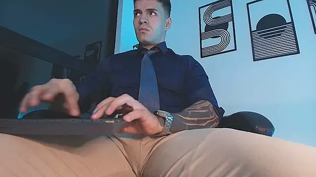 Chat XXX Live ALPHA_DOMINUS_