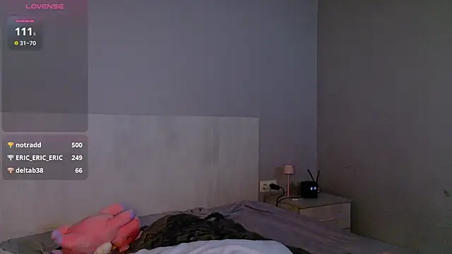 LunaXBaddie's Live XXX Chat