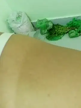 Komal_Bhabhi4uのライブXXXチャット