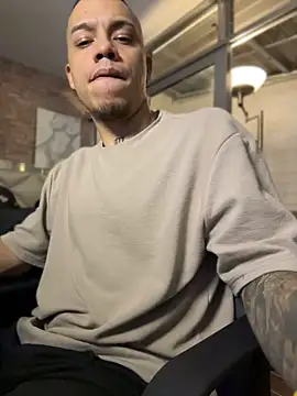 XXX chat uživo modela AlphaMasterXxx