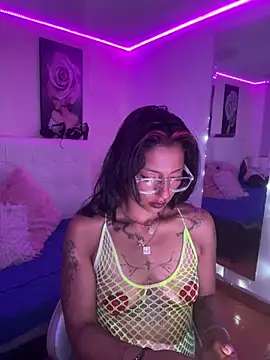 Chat XXX en directo de SamathaMay