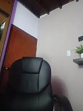 aryalla__ Chat XXX in diretta