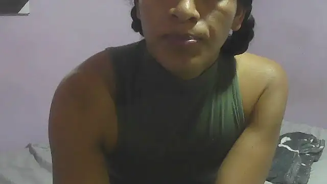 XXX chat uživo modela alexiaross96