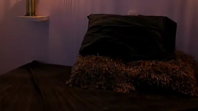 XXX chat uživo modela kaamari-