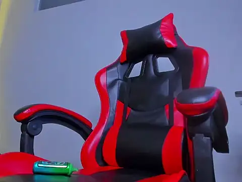 Master_Orioon লাইভ XXX চ্যাট