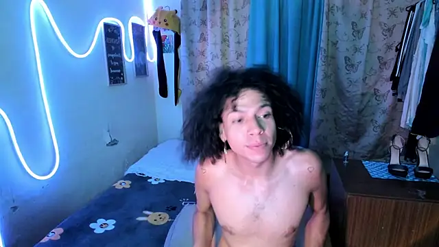 Angel_White25's Live XXX Chat