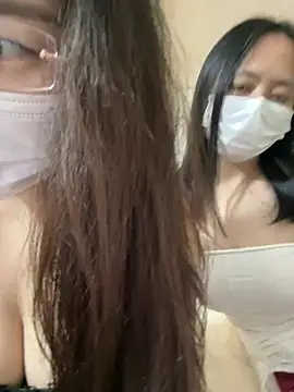 fff56789のライブXXXチャット