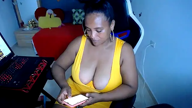 Chat +18 de marysol83 ao vivo