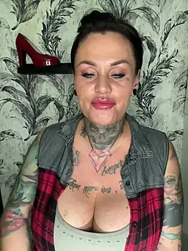 InkedMissLaBaehm Live XXX-Chat