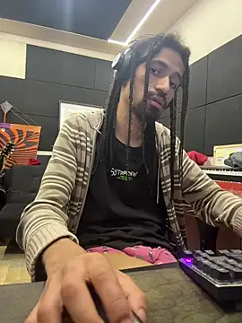Chat +18 de FavelaDaddyCum ao vivo