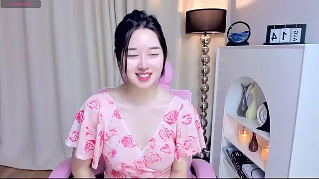 miuu6868's Live XXX Chat
