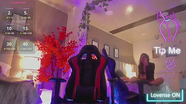 Kiara_Kismet_'s Live XXX Chat