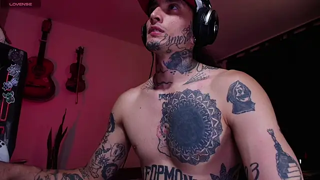 Chat +18 de Ryuk_it ao vivo