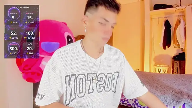 Baby_luka Chat XXX in diretta