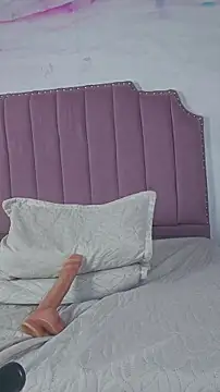 Онлайн чат XXX Roxy_Medina