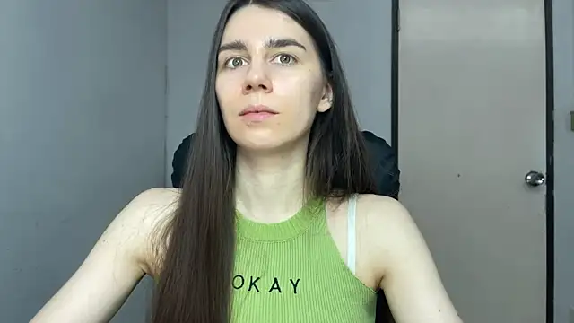 دردشة SassyJessi الجنسية المباشرة